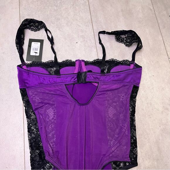 Fredericks of Hollywood Purple Black Ilana Lace Bodysuit Mesh Thong NWT Medium - Picture 10 of 15